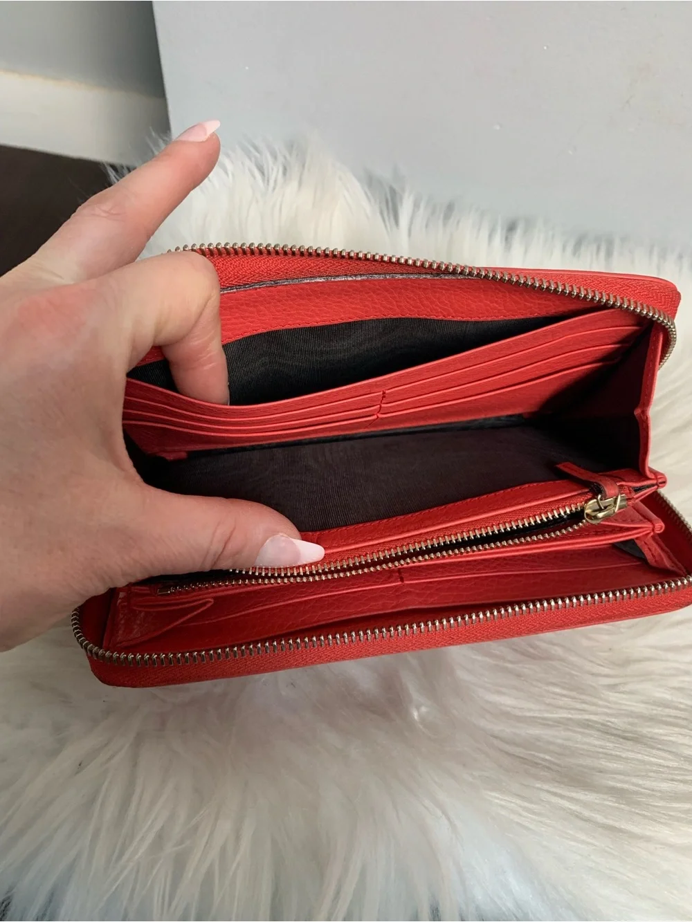 Authentic pink Gucci soho large zippy wallet. - Picture 11 of 14